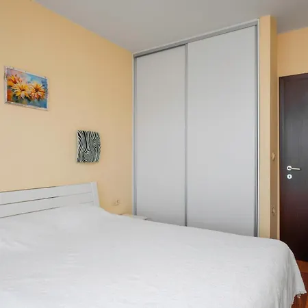 Apartament превъзходен къщата на мечтите-златни пясъци на първа линия