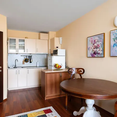 Lejlighed превъзходен къщата на мечтите-златни пясъци на първа линия Varna